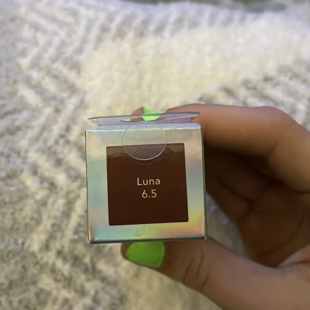 BECCA brand new